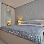 Ada Homes E620 ブラショフ
